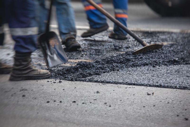 Products For Asphalt Sealings in use