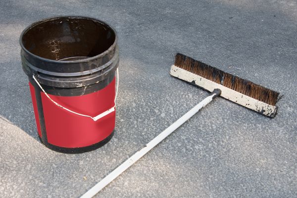 Tar Driveway Sealing in Fort Walton Beach