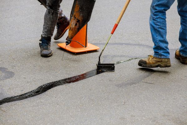 Parking Lot Crack Sealing in Fort Walton Beach